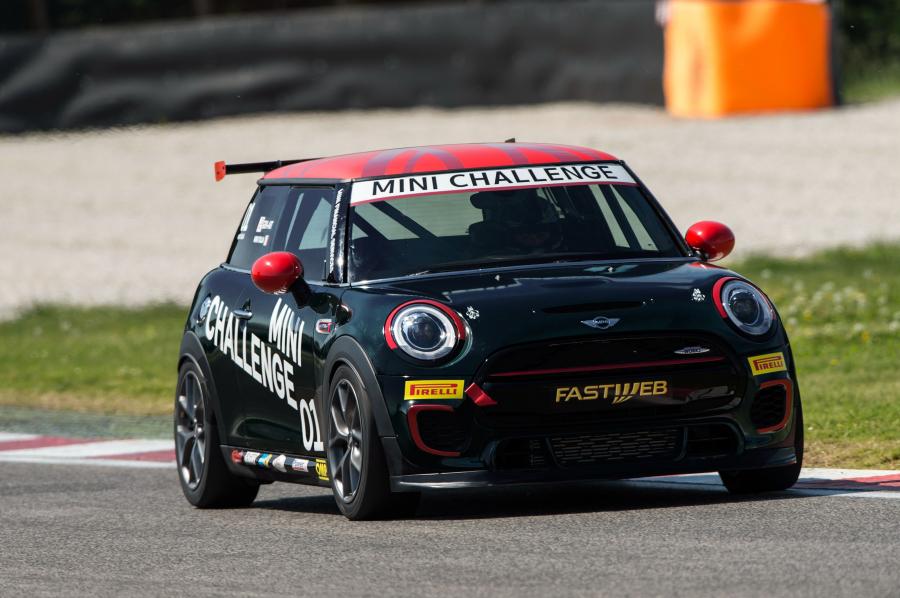  Mini Cooper S JCW Challenge 2016 года  (фото 36 из 60)